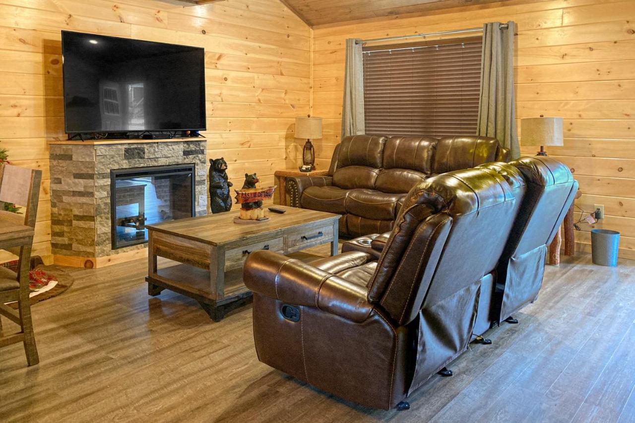 The Lazy Bear Pigeon Forge Exterior foto